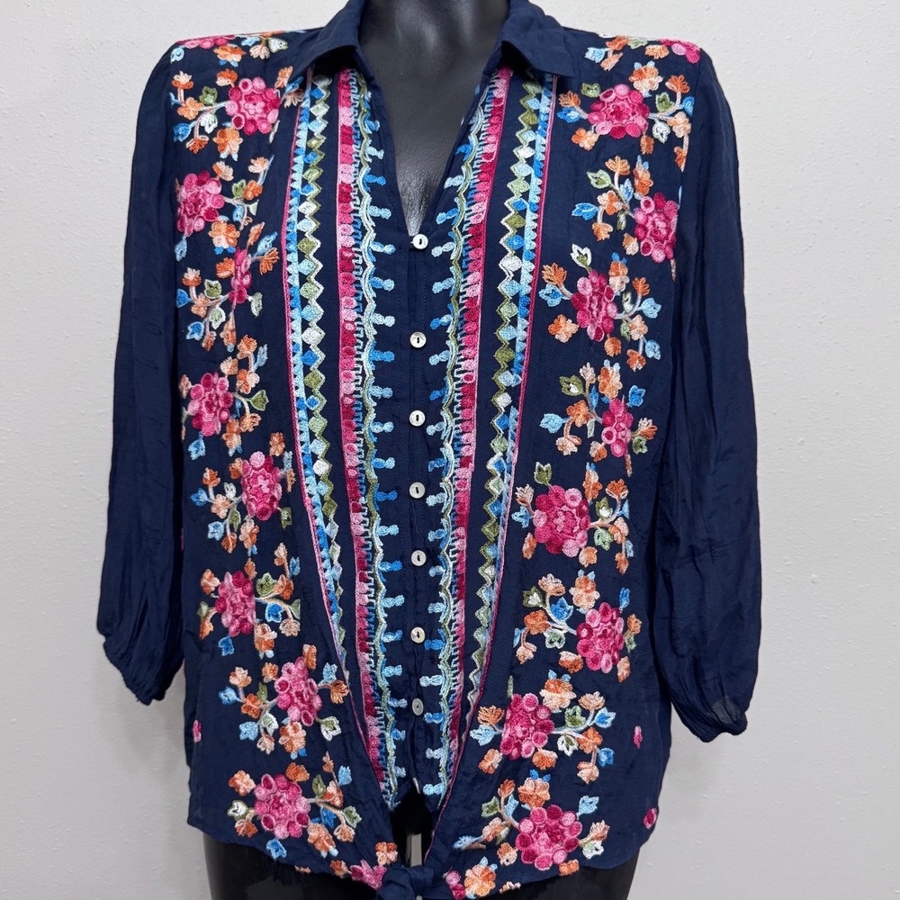 Fig and Flower Womens Floral Blue Embroidered Button Up Top Size M Festival Boho